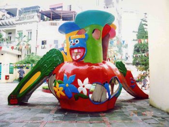 Nhà tròi cầu trượt hình nấm